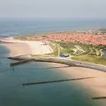 Zon Zee Strand Bed By The Sea