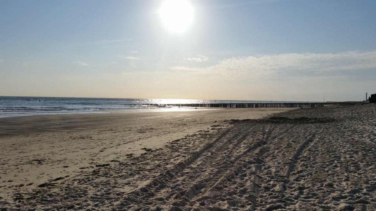 Apartment Zon Zee Bed By The Sea
